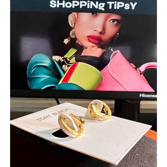 NEW!  Tory burch SET OF TWO Serif Black and Gold and White and Gold Huggie Earri - Picture 5 of 7